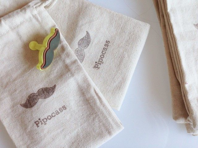 sellito bigotes para packaging
