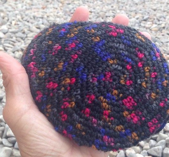 orejeras multicolor en lana