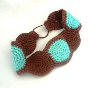 diadema tejida en colores