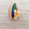 broche ramito bordado
