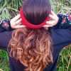 orejeras en lana roja