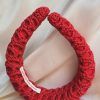diadema roja acolchada tejida red