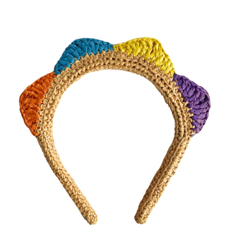 corona arcoíris en rafia de colores