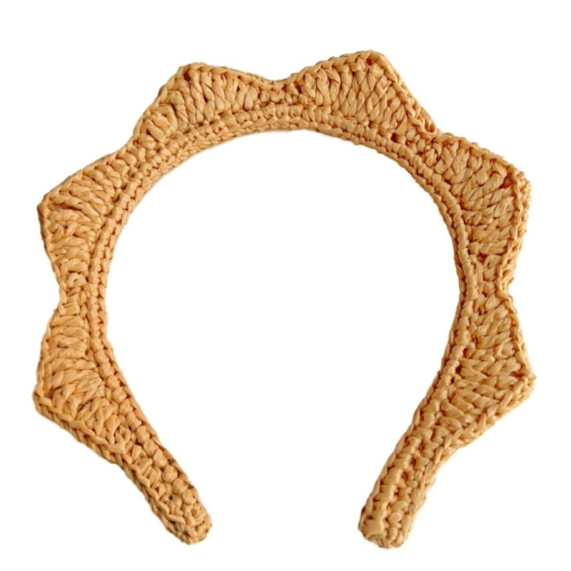 halo elevado en rafia natural tejido a crochet